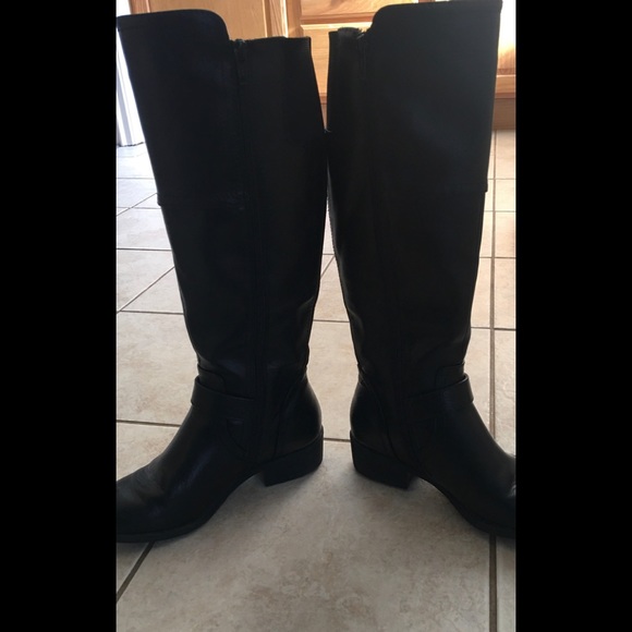 Croft & Barrow Riding Boots - Picture 3 of 5